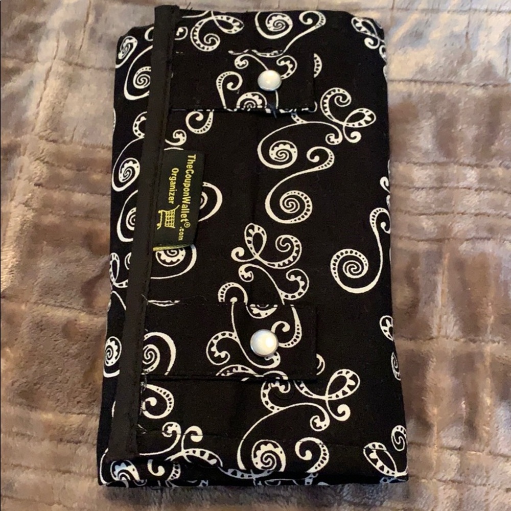 Coupon wallet